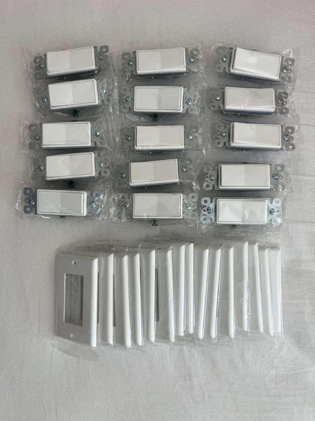 15-Pack Modern Rocker Light Switches with Wall Plates – 15A Single Pole