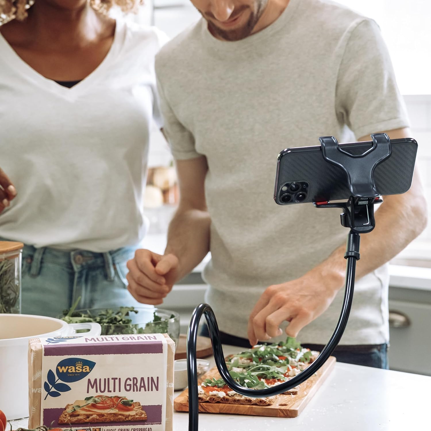 Lazy Long Arm Phone Holder – Gooseneck Flexible Clip Mount for Smartphones