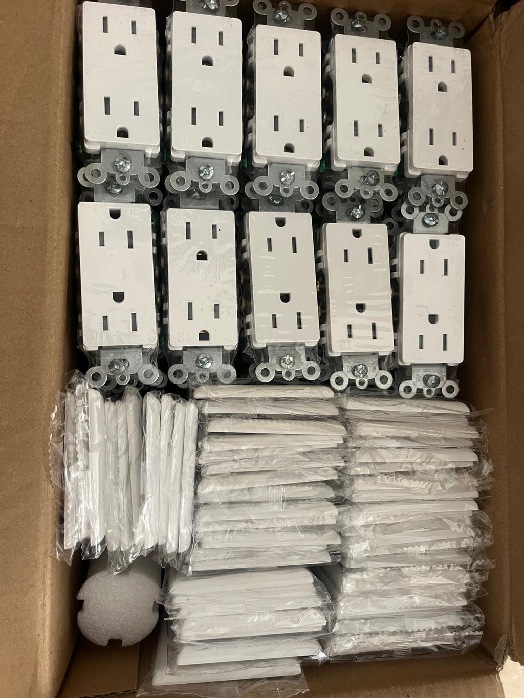 50-Pack Tamper Resistant Duplex Wall Outlets – 15A 125V White Receptacles